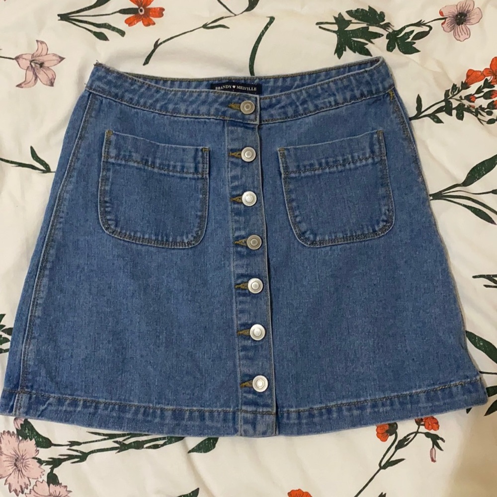 Brandy Melville skirt